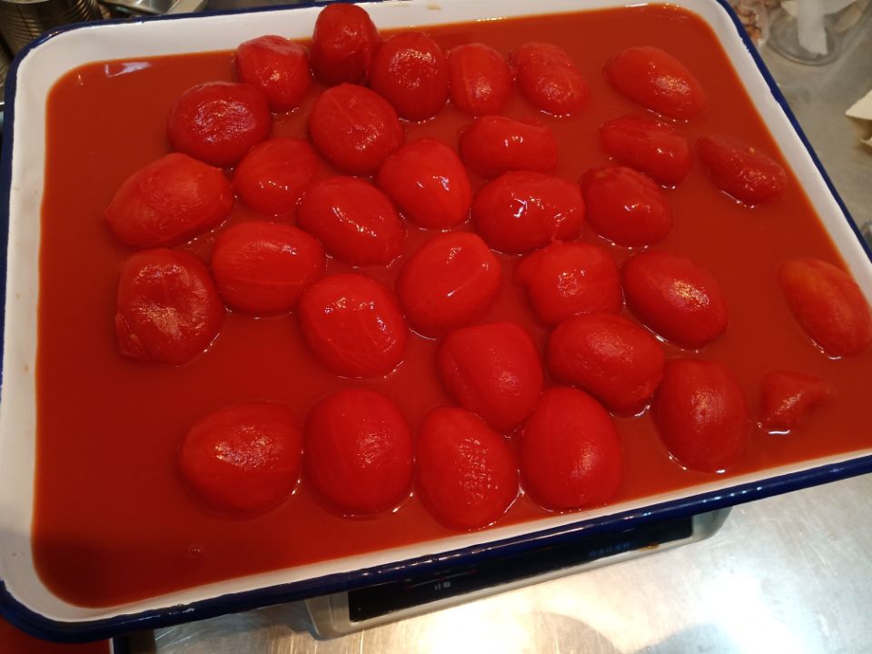 Cà chua nguyên vỏ 2850g